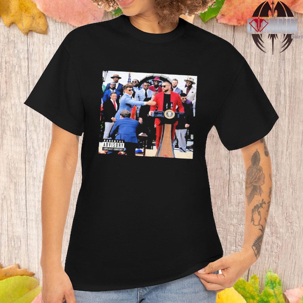 Original Patrick Mahomes And Travis Kelce On White House Podium Speech T- shirt,Sweater, Hoodie, And Long Sleeved, Ladies, Tank Top