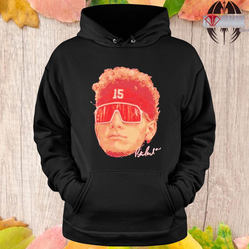 Official Number 15 Kansas City Chief Showtimes Patrick Mahomes t-shirt,  hoodie, sweater, long sleeve and tank top