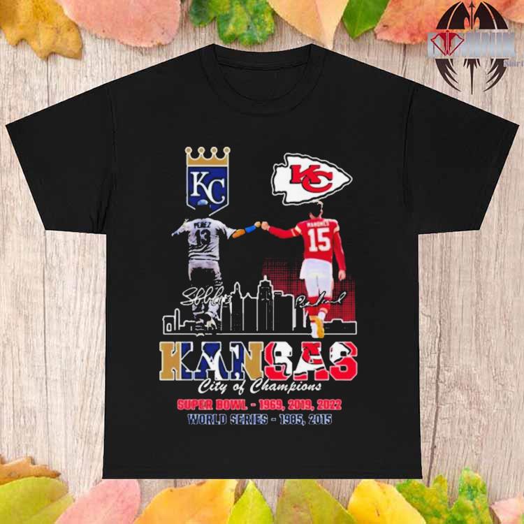 Official Champion Patrick Mahomes Kansas City Chiefs Signature Shirt  Longsleeve T-shirt